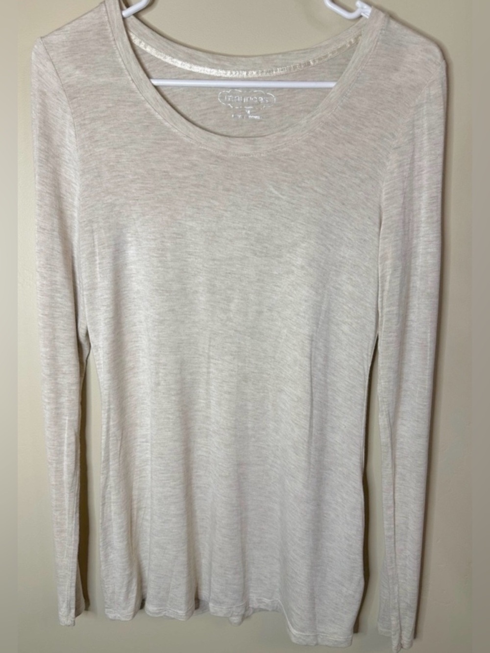 Maurices Women’s Medium Cream Scoop Neck Long Sleeve Soft Stretch Top